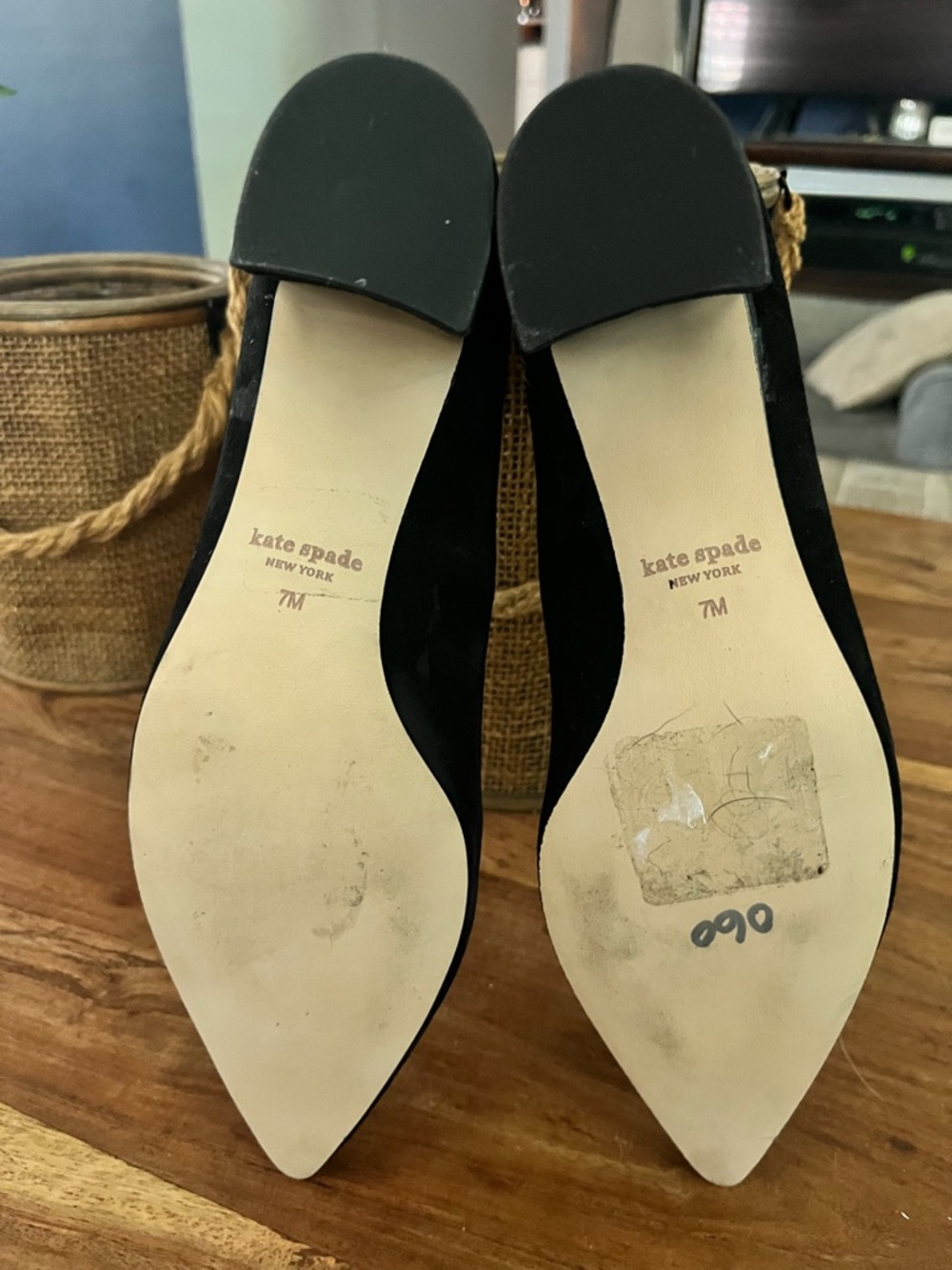 kate spade Yasmin Black Pointed-Toe Suede square heel shoes - Picture 6 of 6